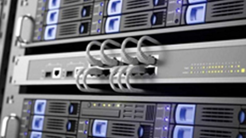 小标题：校园网络建设的重要性